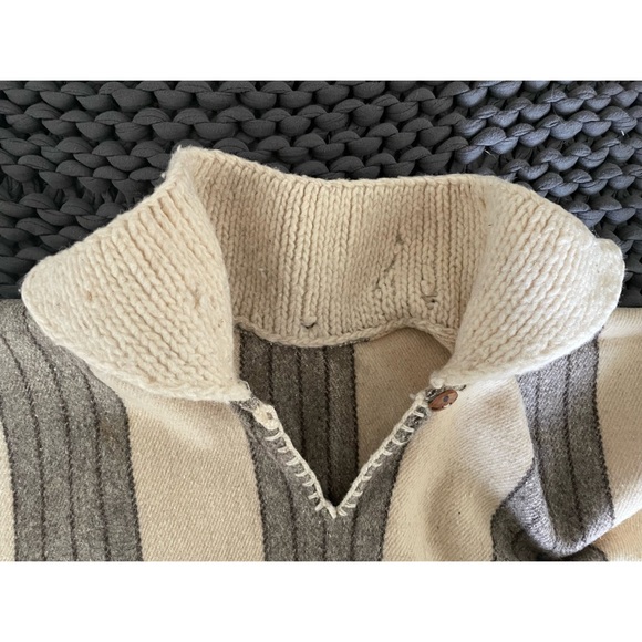 1970s Vintage Wool Stripe Chunky Knit collar Poncho Outerwear - Picture 4 of 8